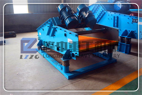 脫水污泥振動(dòng)脫水篩設(shè)備火力全開，助力尾砂污泥再利用