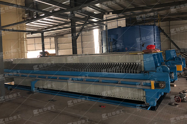 礦山洗砂怎么脫水，污泥脫水機(jī)可以脫干凈嗎？