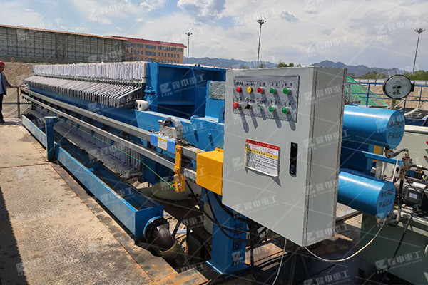 洗沙污泥壓濾機(jī)礦山環(huán)保機(jī)械設(shè)備好幫手，環(huán)保作業(yè)不害怕